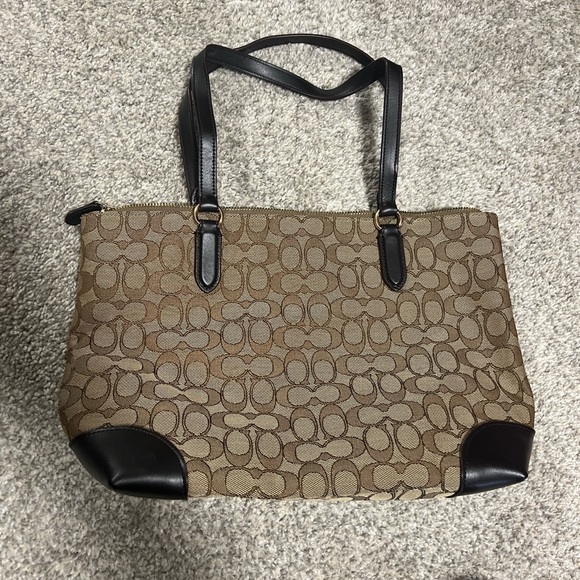 COACH, brown purse - Picture 2 of 4